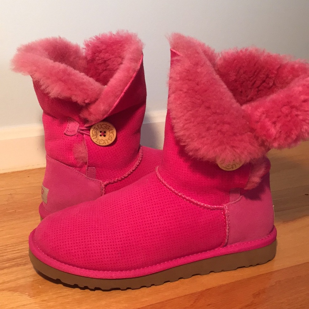 HOT PINK UGGS size 8